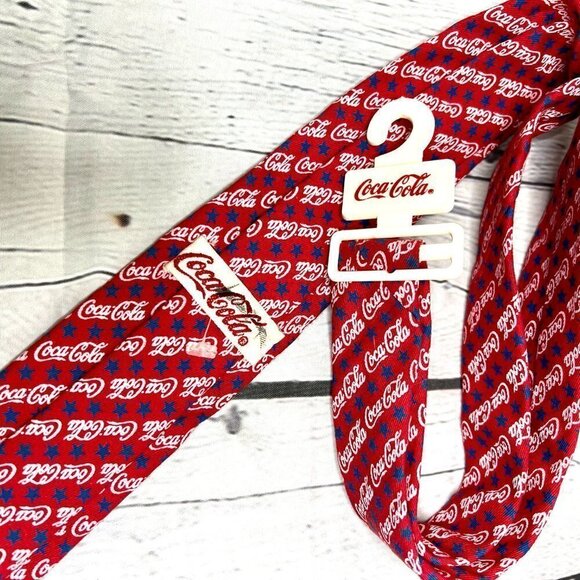 COCA COLA Coke Logo Mens ~New with Tags~ NWT Red White Blue STARS Tie Necktie - Picture 3 of 4